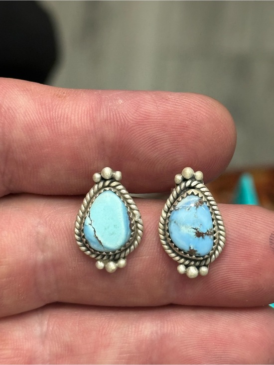 Southwest Jewelry - STERLING SILVER GOLDEN HILLS TURQUOISE TWIST BALL BEADED STUD EARRINGS .925